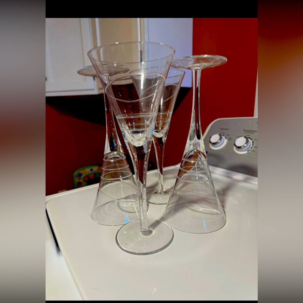 Four Stemwear Glasses (4 glass set)